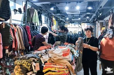 凌晨四點，廣州白馬 淘寶服裝帝國的批發心臟